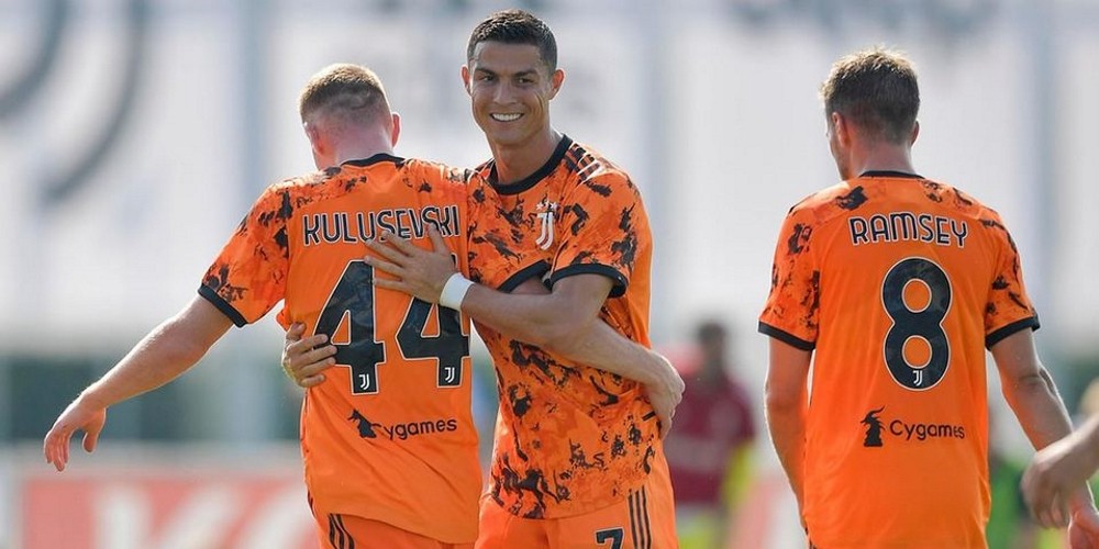 La Serie A de Italia es la liga con mayor cantidad de marcas locales entre los sponsors t&eacute;cnicos