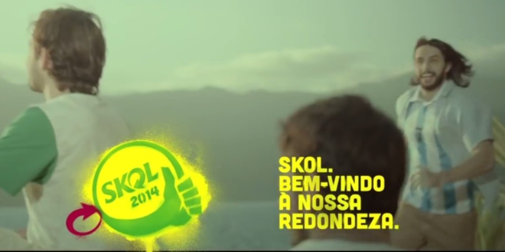 Skol manda de regreso a los hinchas argentinos en su nuevo spot
