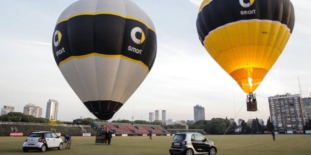 Mercedes-Benz activó sus Smart en el Campo Argentino de Polo