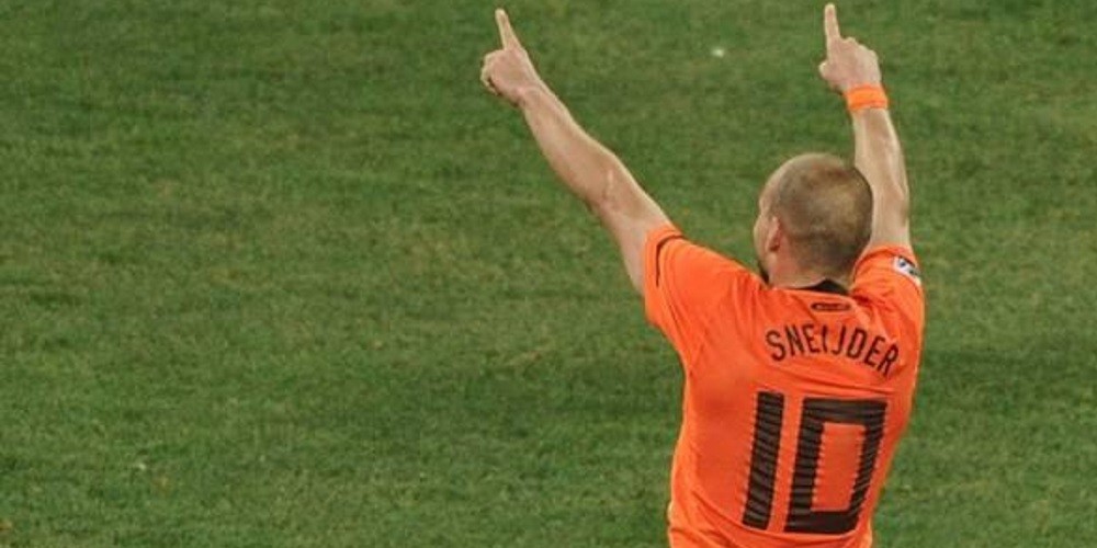 Tras anunciar su retiro, estas son las camisetas más recordadas de Wesley Sneijder