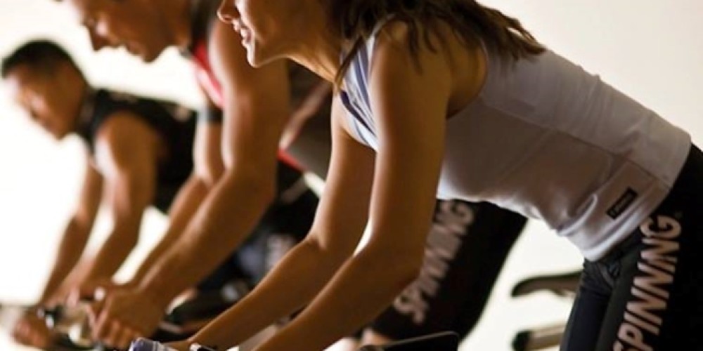 ¿Cómo el programa Spinning puede beneficiar a los atletas?