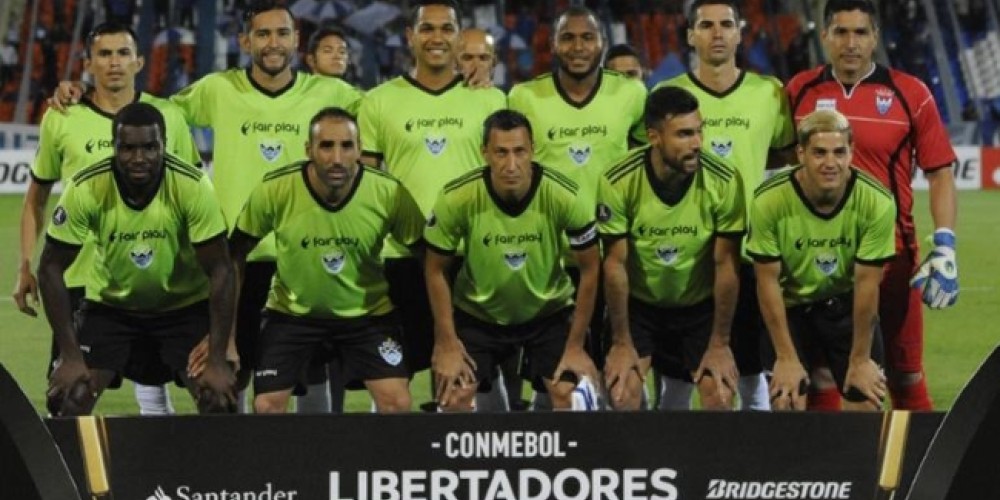 Sport Boys presenta su nuevo uniforme para el 2017 en homenaje a Chapecoense