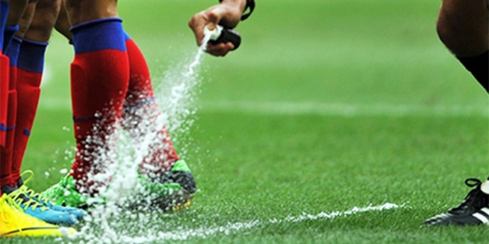 El spray de los tiros libres llega a la Serie A y la Liga BBVA