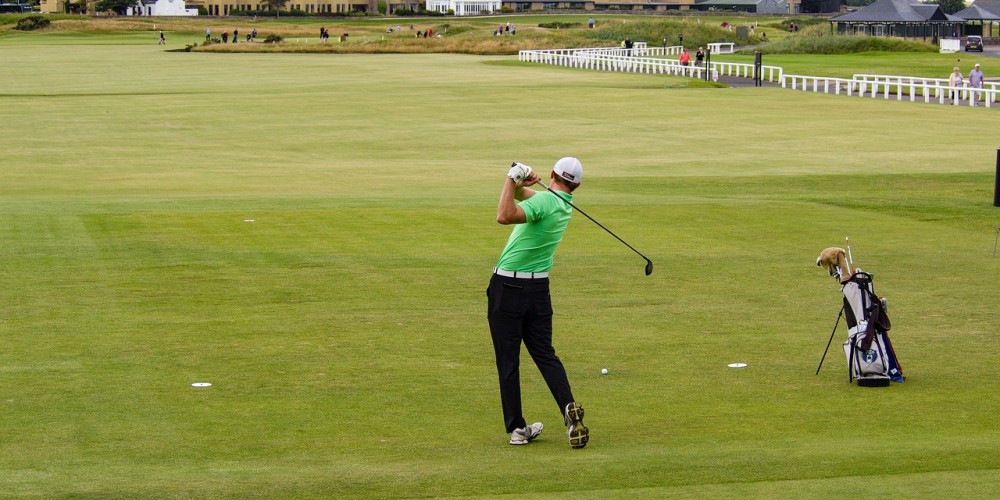 Tips para mejorar tu juego: pie izquierdo en el impacto