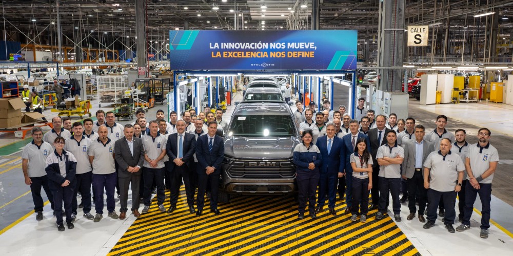 Stellantis inicia la producci&oacute;n de la pick-up RAM Dakota en su Polo Industrial C&oacute;rdoba