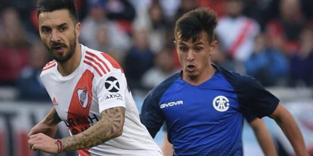 &iquest;Error del utilero o una activaci&oacute;n comercial? La verdadera historia de las camisetas de Talleres frente a River