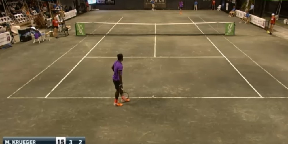 Detienen un partido de tenis por sonidos sexuales dentro del estadio