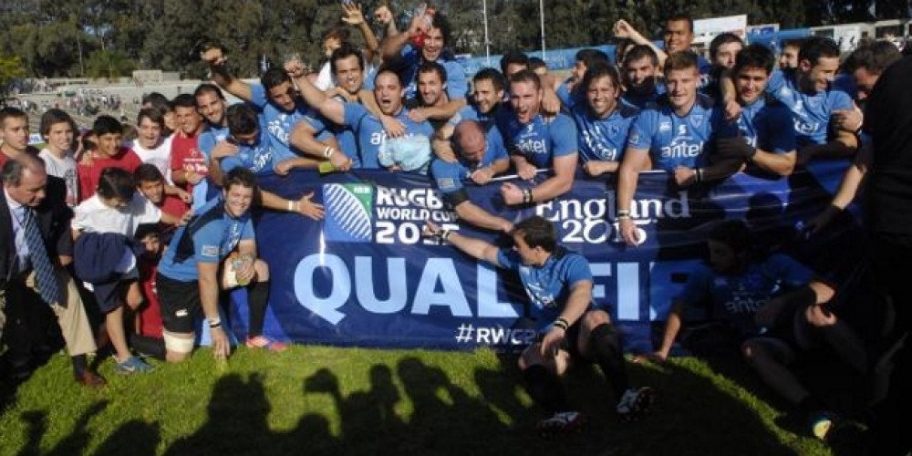 Dove homenajeó a Los Teros, el único seleccionado amateur en el Mundial de Rugby