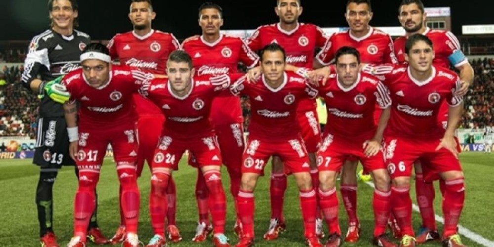 Tijuana ratifica su norma de usar botines rojos en sus jugadores para el 2017