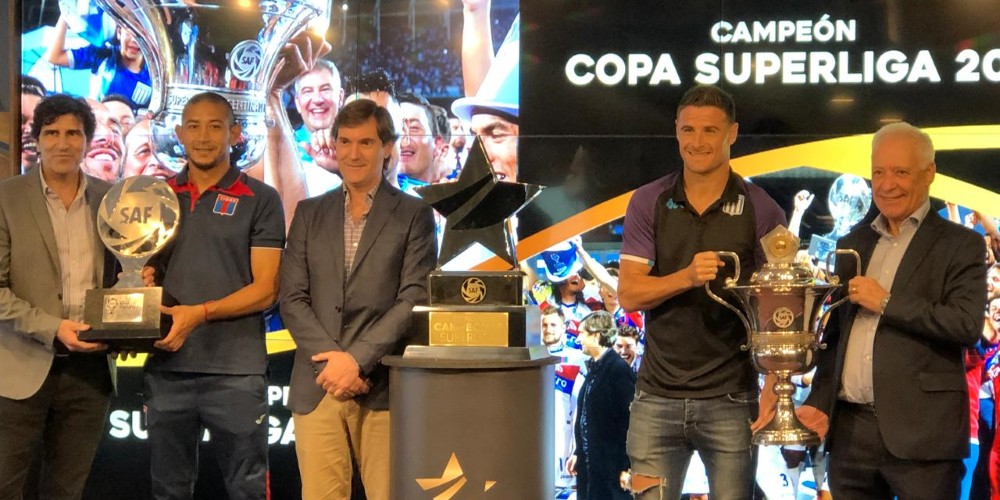 Se presentó el Trofeo de Campeones