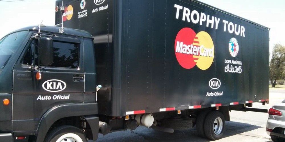 MasterCard presenta el Trophy Tour de la Copa Am&eacute;rica Chile 2015 en Uruguay