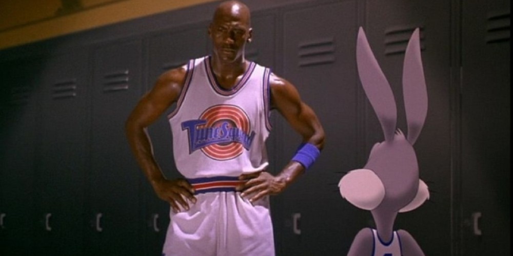 Se subasta la camiseta de Michael Jordan en Space Jam