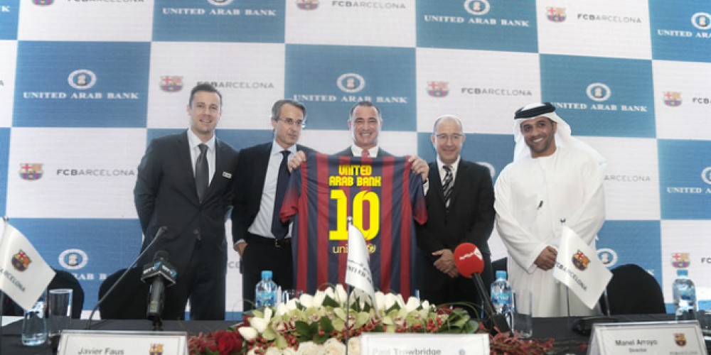 Barcelona firma con el United Arab Bank, y crece en Asia