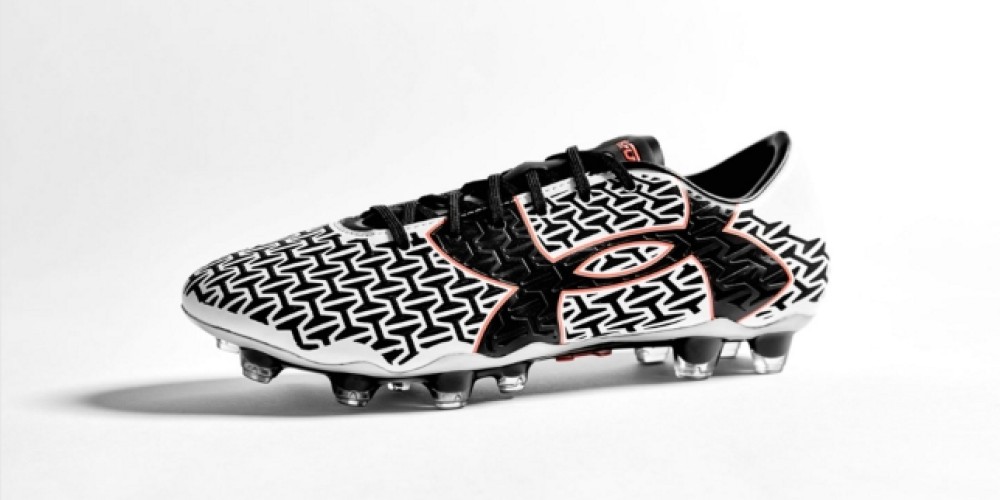 Under Armour presentó sus nuevos botines ClutchFit Force 2.0