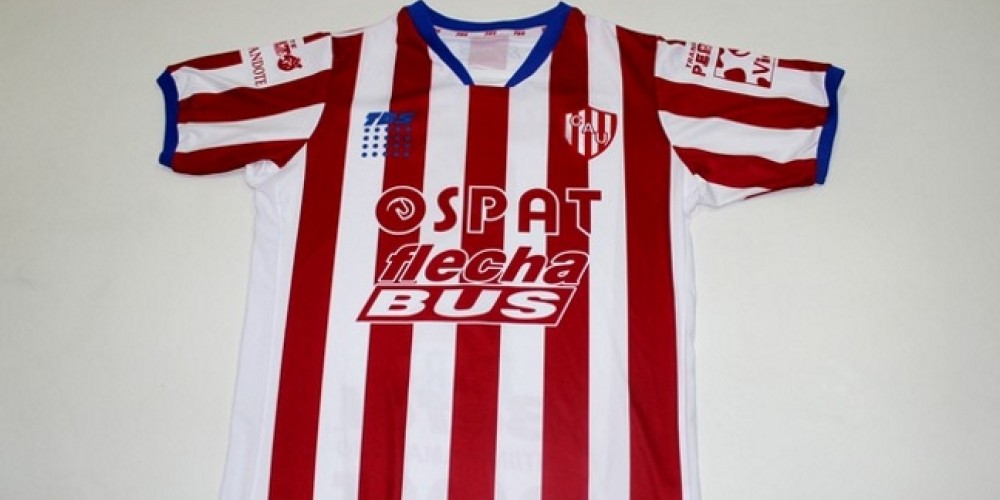 Uni&oacute;n de Santa Fe present&oacute; sus nuevas camisetas TBS