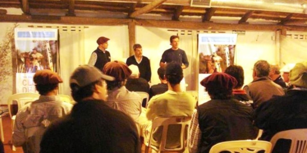 En Chivilcoy UTTA ofreci&oacute; otra capacitaci&oacute;n para Jueces y &aacute;rbitros de Pato