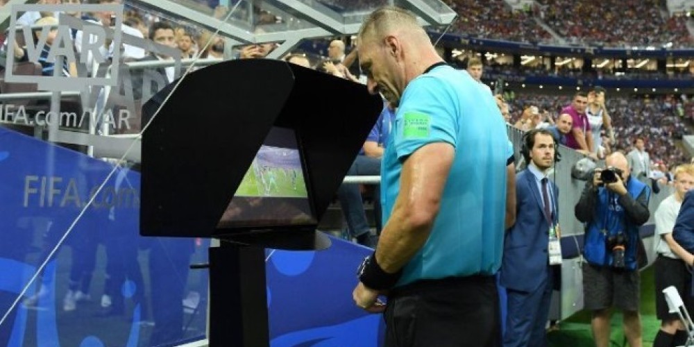 &iquest;El FIFA 19 implementar&aacute; el VAR en sus partidos? 