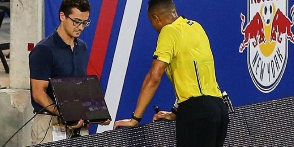 La MLS incluye el video arbitraje para el 2017