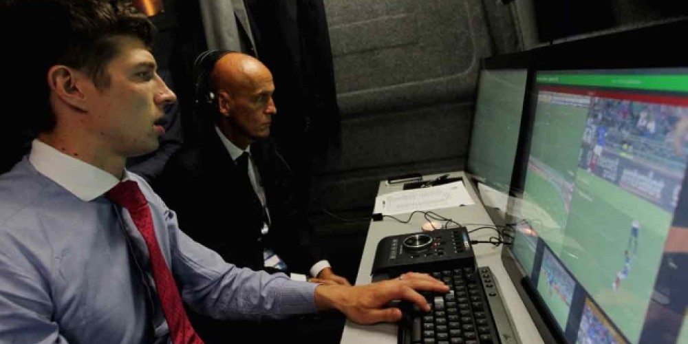 La Bundesliga y la MLS usar&aacute;n la video referencia para sus &aacute;rbitros desde el 2017