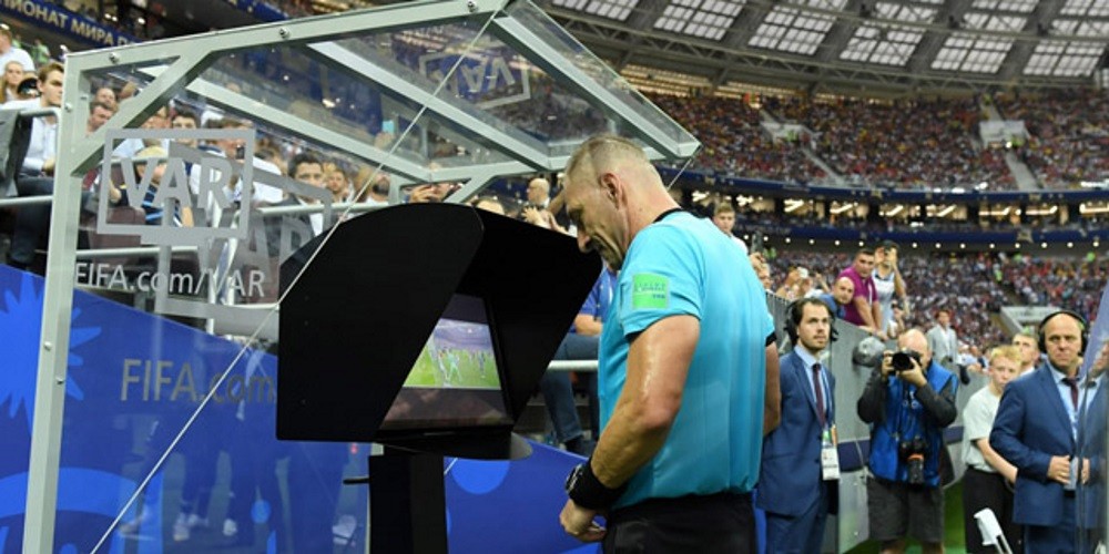 &iquest;Cu&aacute;ndo llega el VAR al f&uacute;tbol argentino?