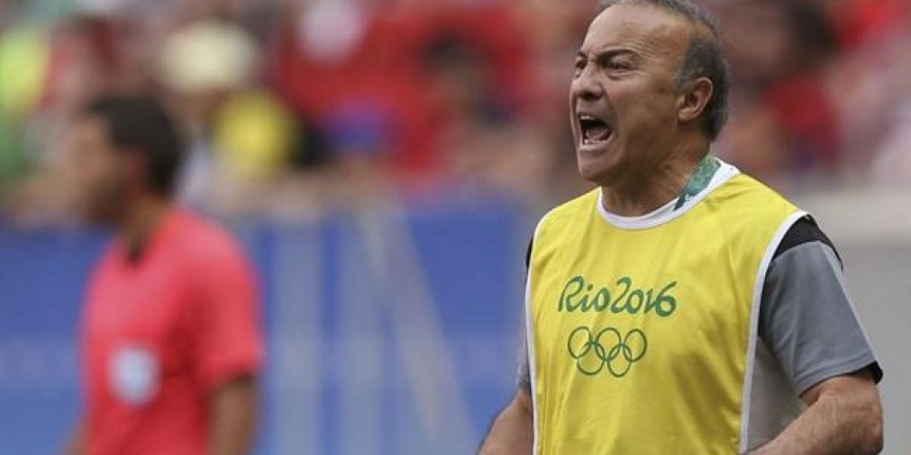 Olarticoechea cont&oacute; que no cobra y que tuvo que pedirle dinero a su hija