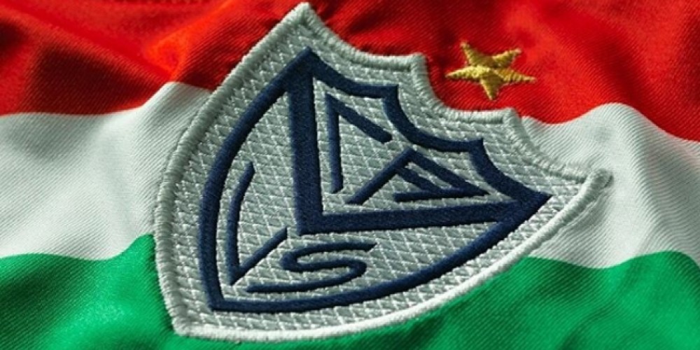 V&eacute;lez present&oacute; su tercera camiseta con &ldquo;sangre italiana&rdquo;