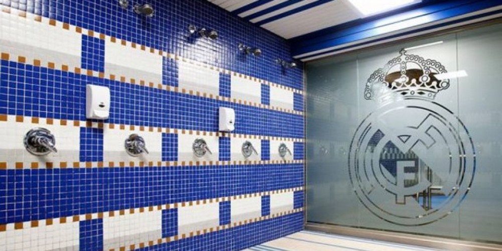 Las diferencias de los vestuarios del Santiago Bernabéu donde se cambiarán River y Boca