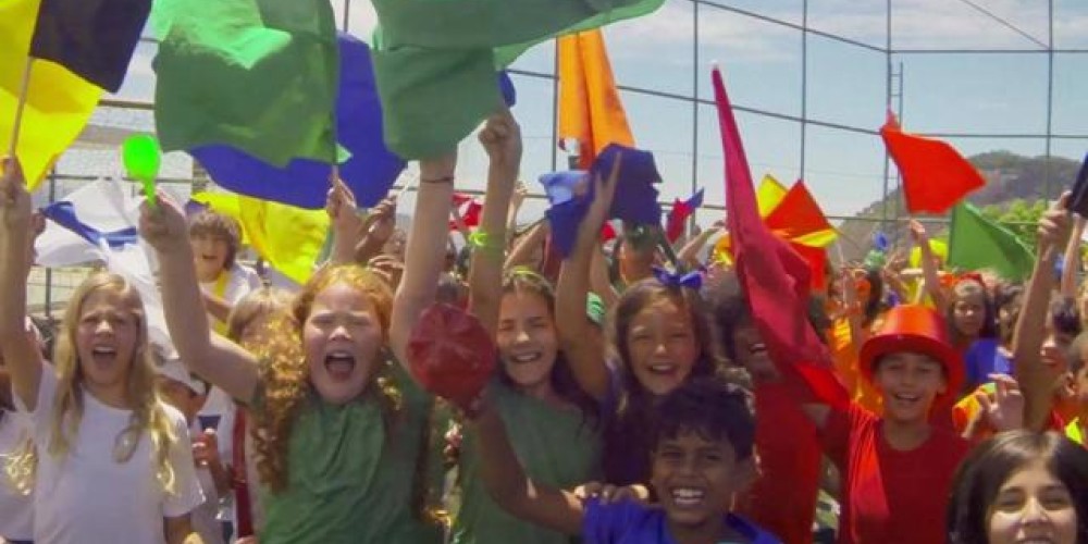 VISA recibe a las selecciones del Mundial con canciones de aliento