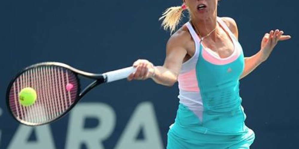 Wozniacki vuelve a Babolat