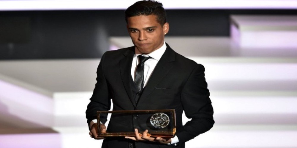 Luego de ganar el Puskas, Wendell Lira seguirá su trabajo en una cafetería