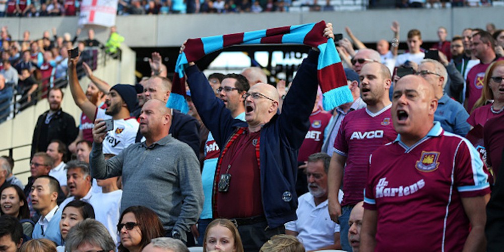 El West Ham quiere que sus hinchas alienten por Zoom si vuelve la Premier League