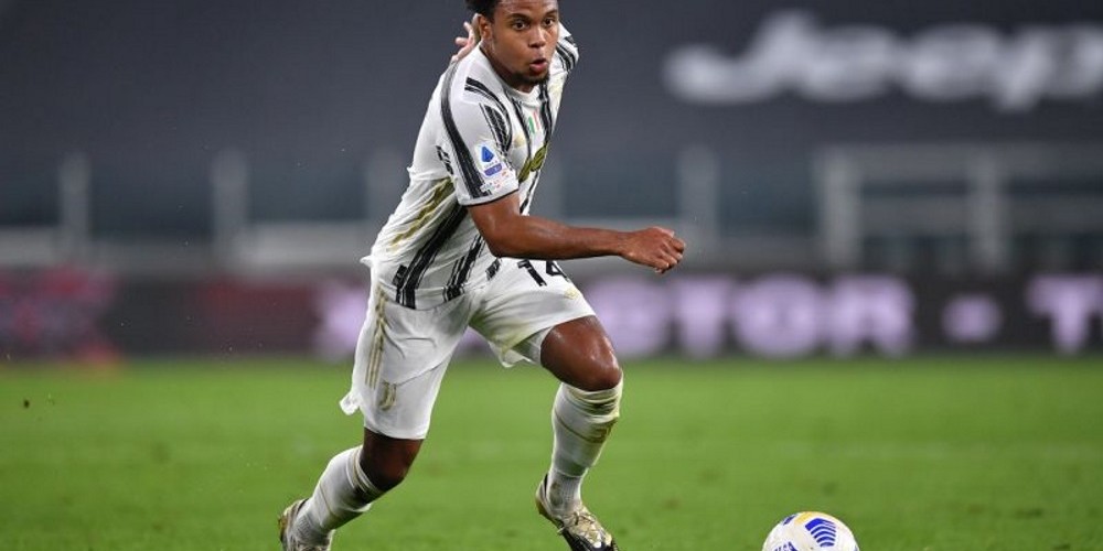 Pudo haber jugado en la NFL pero termin&oacute; siendo el verdugo de Barcelona en la Champions, la historia de Weston McKennie