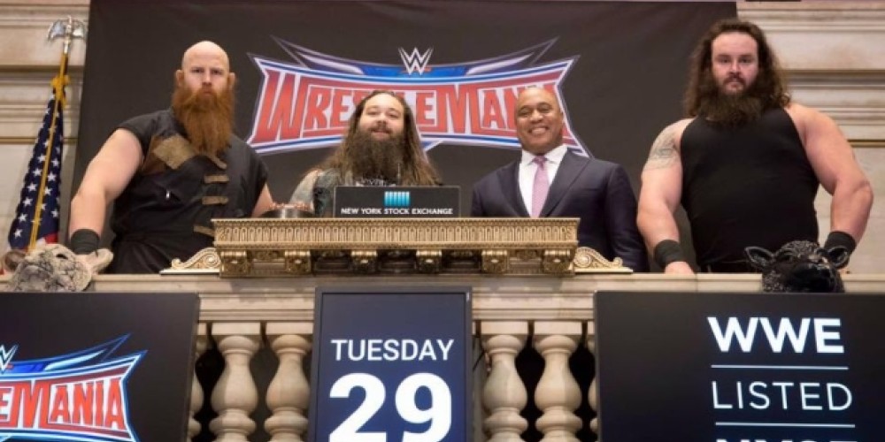 Tres luchadores de la WWE revolucionaron la Bolsa de Nueva York