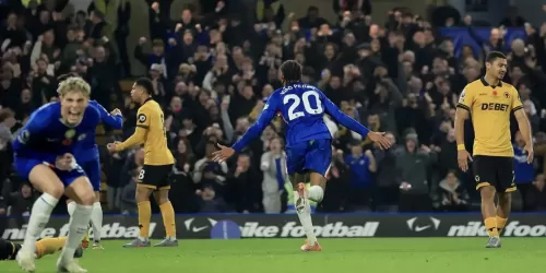 Más de 1.700 millones de la venta del Chelsea se destinarán a pagar deudas de Abramovich