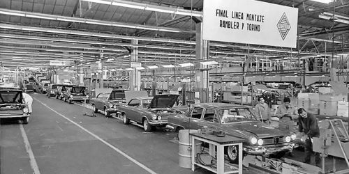 Renault celebra su 55&deg; aniversario de la producci&oacute;n del Torino