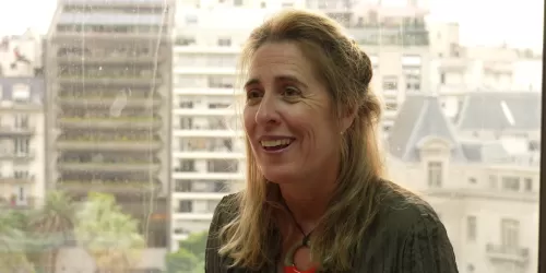 Adeline Stevens, Gerente Corporativa de Marketing y Comunicaci&oacute;n del Grupo de Salud Omint: "Elegimos el deporte porque est&aacute; asociado a la salud"