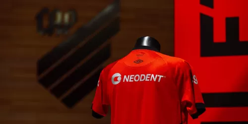 Athletico Paranaense anunció la renovación de contrato con Neodent