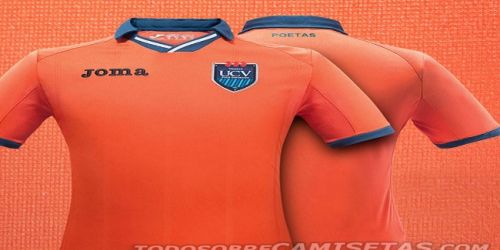 César Vallejo difundió la nueva camiseta Joma