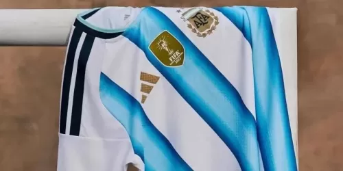 La camiseta de la Selecci&oacute;n Argentina es la m&aacute;s vendida del Mundial 2026