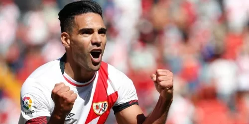 La campa&ntilde;a en redes sociales de los hinchas de un equipo de Colombia para contratar a Radamel Falcao