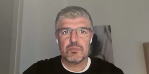 Cesar Mart&iacute;n, Director Fundaci&oacute;n y Relaciones Institucionales en Real Oviedo SAD: "Elegimos hacer el campus en Argentina porque el pa&iacute;s tiene una historia muy ligada a Asturias y porque all&iacute; hay un talento enorme"