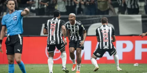 La cifra de dinero que ganaría Mineiro si sale campeón de la Libertadores y la Copa de Brasil