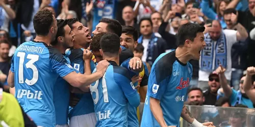 La medida que llevará adelante el Napoli para revertir su crisis futbolística
