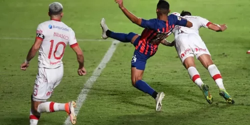 &iquest;Cu&aacute;ndo fue la &uacute;nica vez que Hurac&aacute;n le gan&oacute; a San Lorenzo en el Nuevo Gas&oacute;metro?