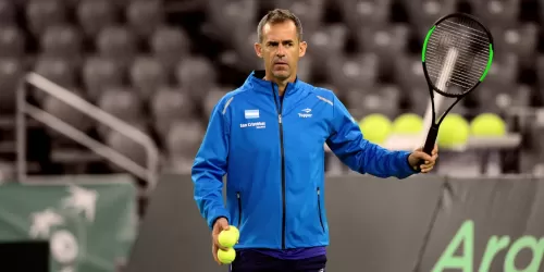 Daniel Orsanic: "Prefiero la Copa Davis como era antes, este formato es m&aacute;s parecido a un interclubes de Primera"