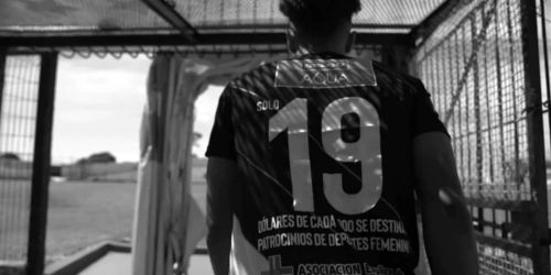 Danubio crea una campaña de conciencia social para la mujer a través de sus camisetas