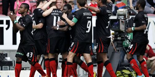 El club debutante de la Champions League que contrata jugadores basándose en estadísticas al estilo "Moneyball"