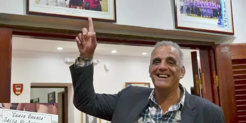 Eliseo Branca: "Argentina va a tener que aguantar f&iacute;sicamente el partido"