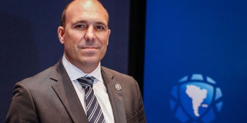 Gonzalo Belloso, CONMEBOL: &ldquo;Si en Argentina no se aprueba la vacunaci&oacute;n con Sinovac, aplicarla en Uruguay es una posibilidad&rdquo;