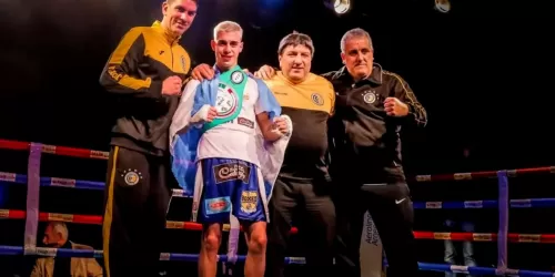 Ezequiel Palaversic: &ldquo;Es muy dif&iacute;cil vivir del boxeo en Argentina&rdquo;